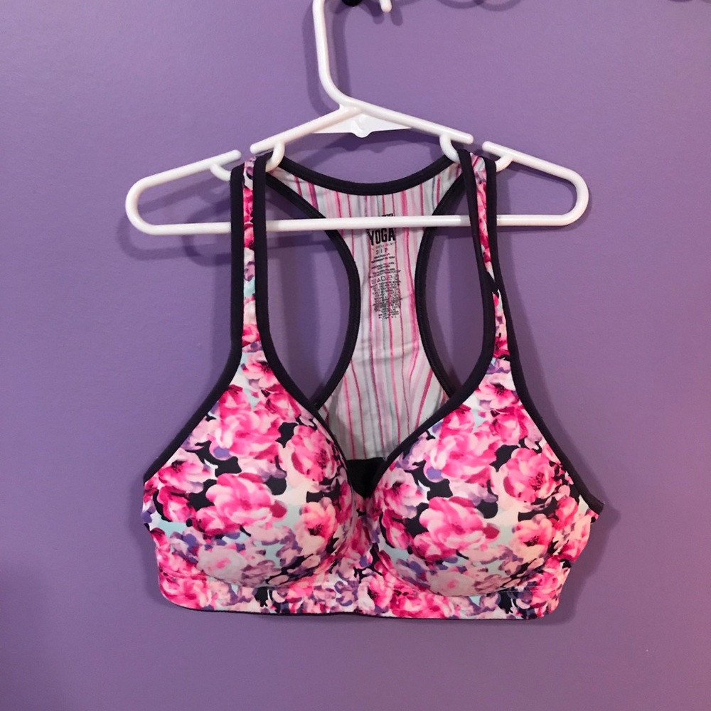 VS Pink sports bra